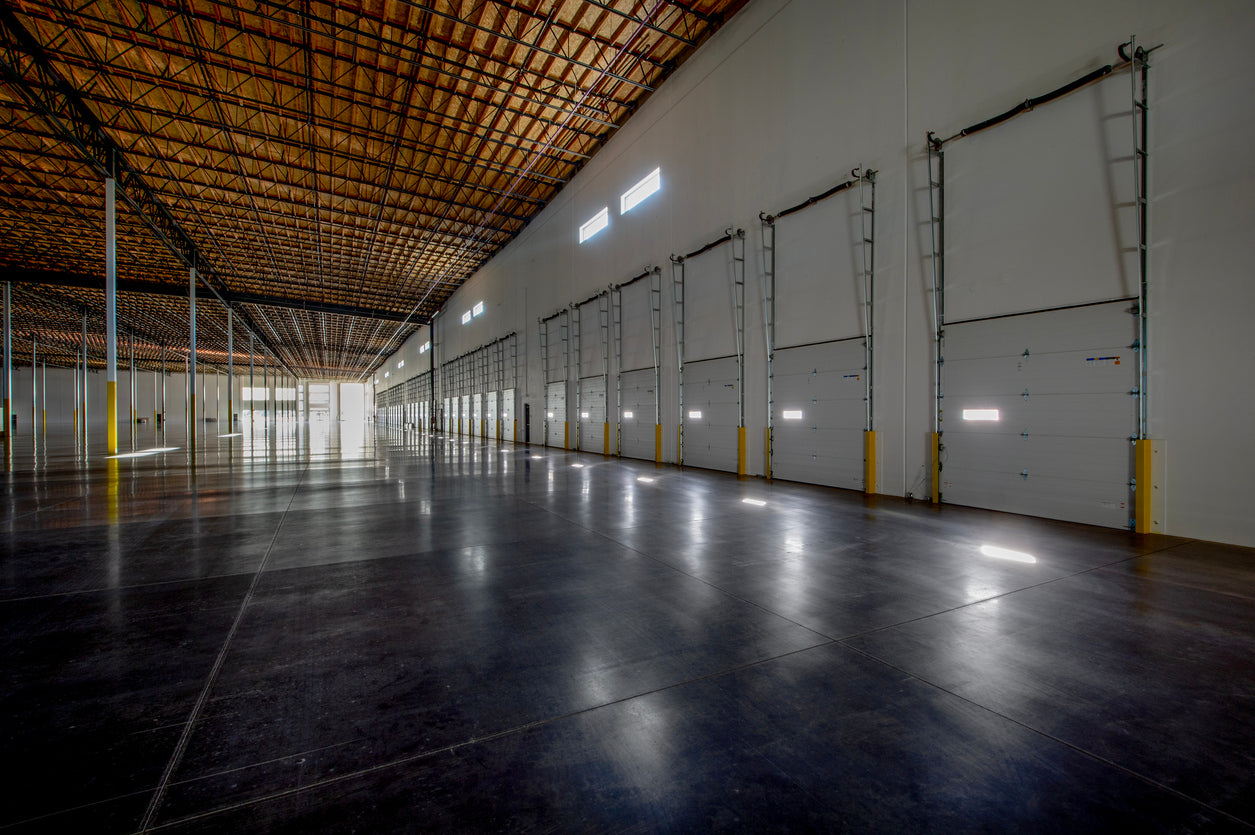 Advantages of Shioleno Roll-Up Doors for Businesses